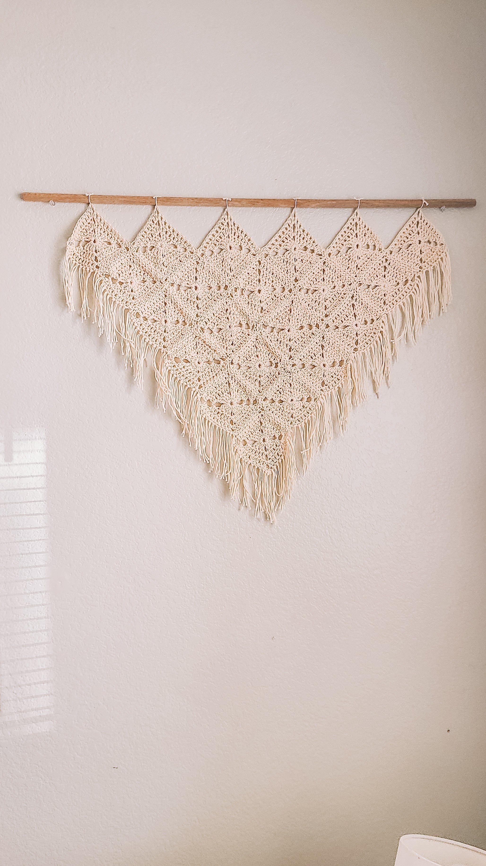 How To Crochet- Diamond Lace Wall Hanging