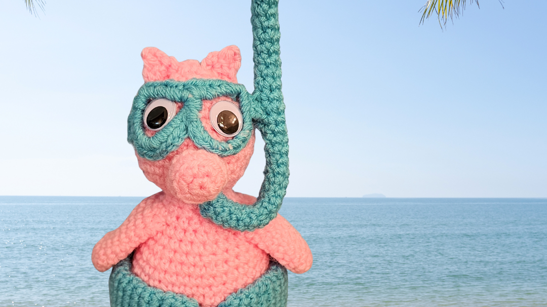Snorkeling Pig Crochet Amigurumi || Free Crochet Pattern